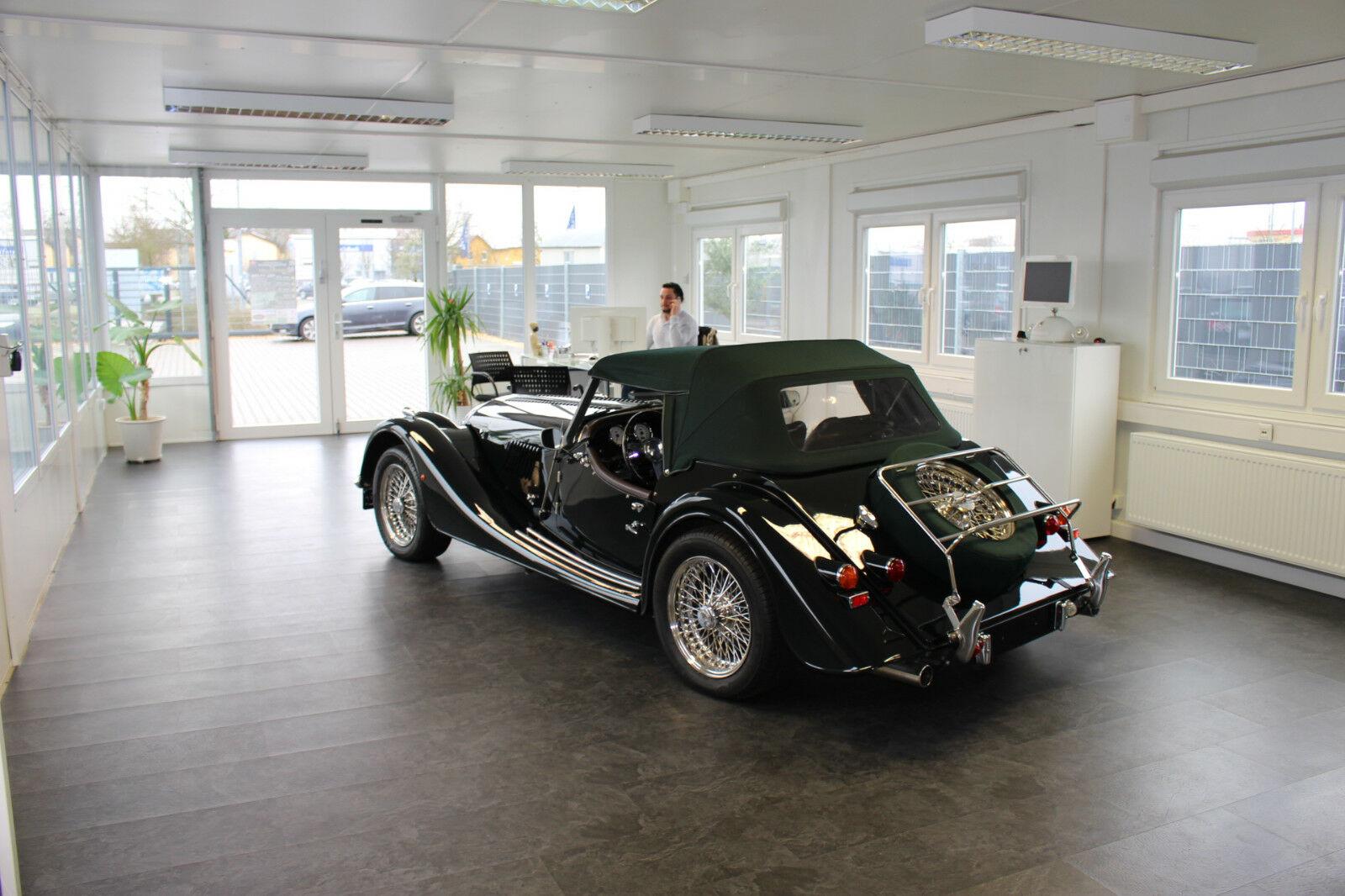 showroom-image-bottom