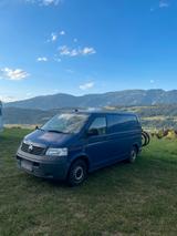 Volkswagen VW T5 Transporter 1,9TDI Camper Van - VW T5 Transporter von 2004