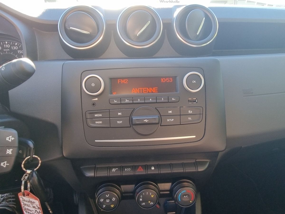 Fahrzeugabbildung Dacia Duster Deal TCe 90