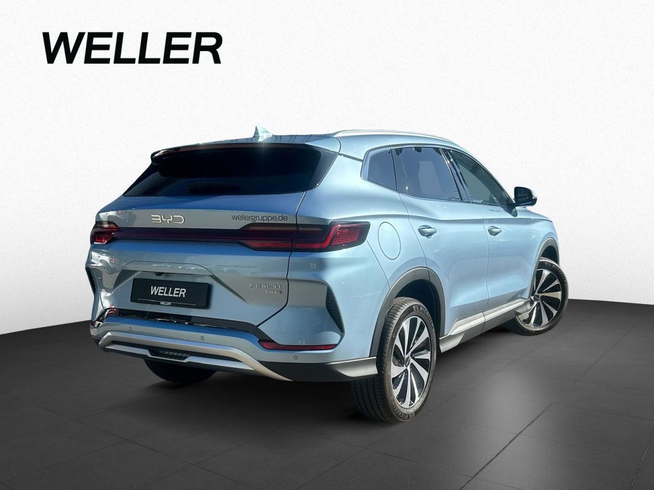 BYD SEAL