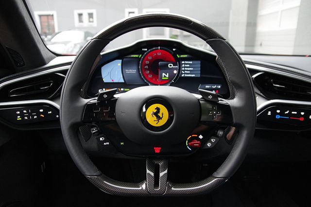 Ferrari 296 GTS*DaytonaRacingSeat,Lift,JBL,Carbon,Alkant