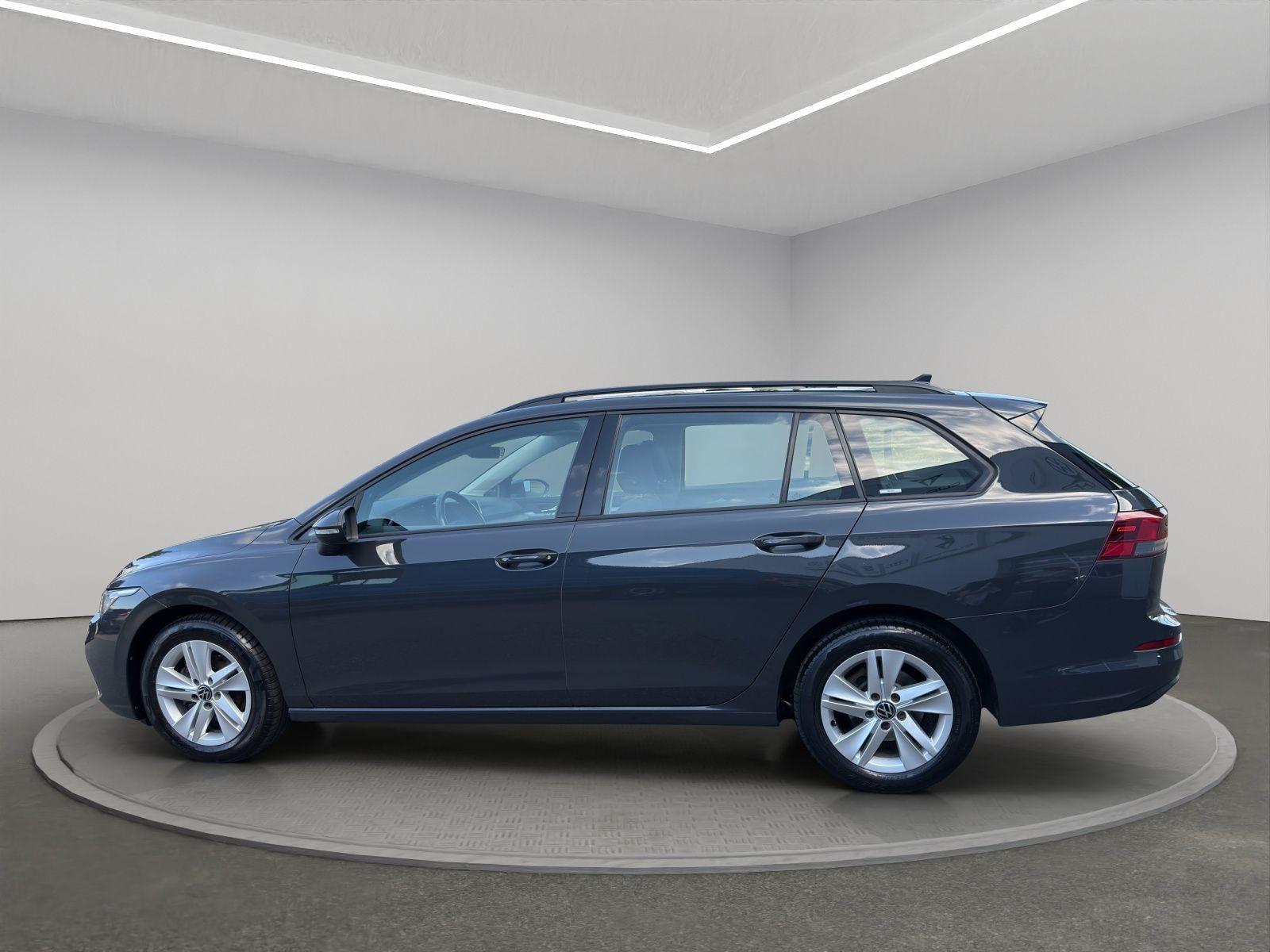 Volkswagen Golf VIII 1.0 TSI Life NAVI+ACC+LED+CARPLAY., миниатюра 5