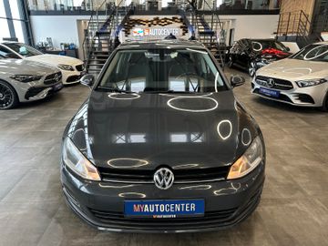 MYAUTOCENTER – Gebraucht- und Jahreswagen mit Werkstattservice in Pfaffenhofen Volkswagen Golf VII Lim. Comfortline BMT *Klima*TÜV*