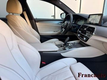 BMW 520 - 6