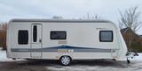 Hobby 560 KMFE DeLuxe mit Etagenbetten, Mover, Vorzelt - Separate Dusche Wohnwagen Mit