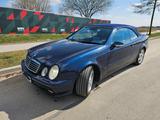 Mercedes-Benz CLK 320 AVANTGARDE Cabrio 2. Hand Top gepflegt