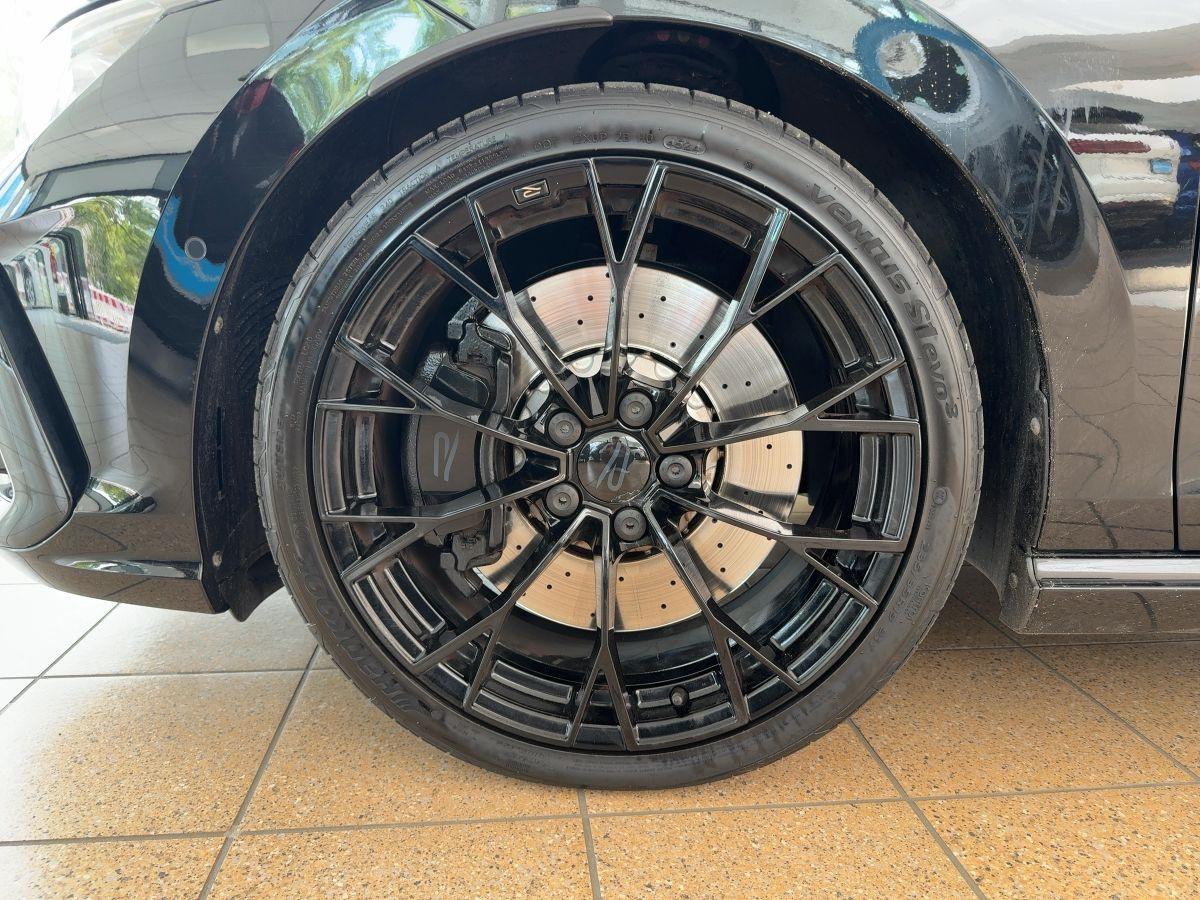 Volkswagen Golf 8 R Black Edition Navi LED PANO Akrapovic, миниатюра 12