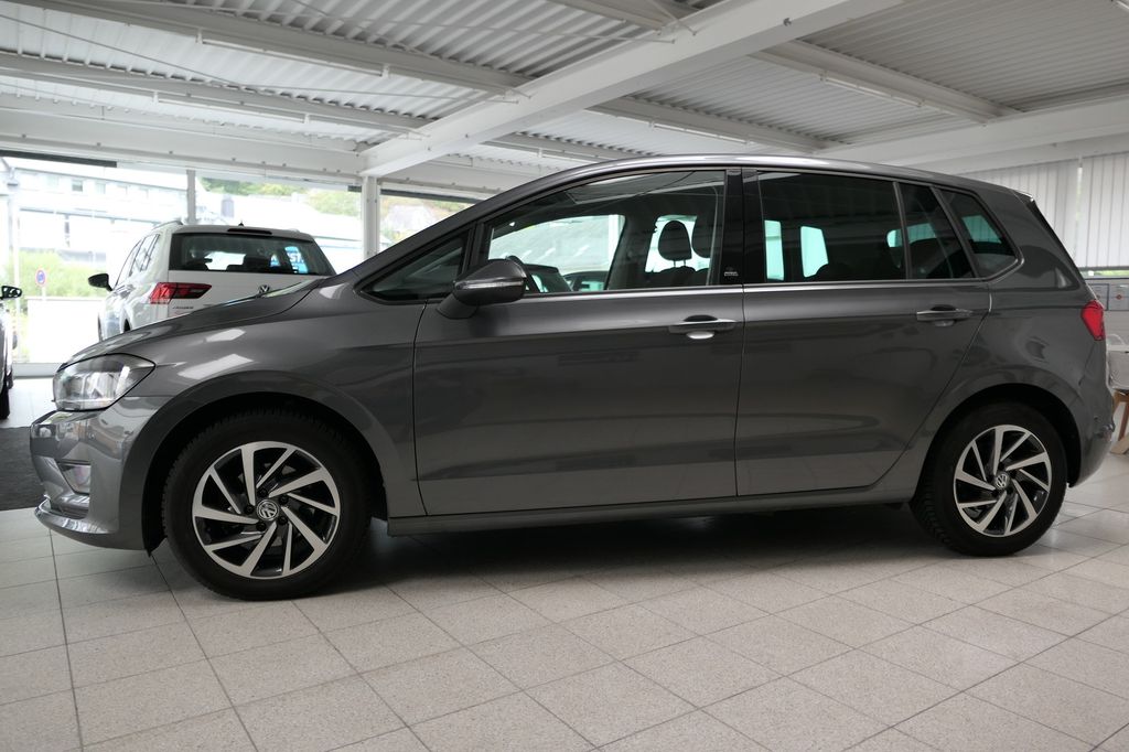 Image of Volkswagen Golf