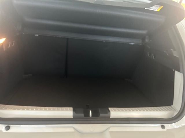 Fahrzeugabbildung Dacia Sandero III Journey Eco G 120 Technik+Winter+Dri