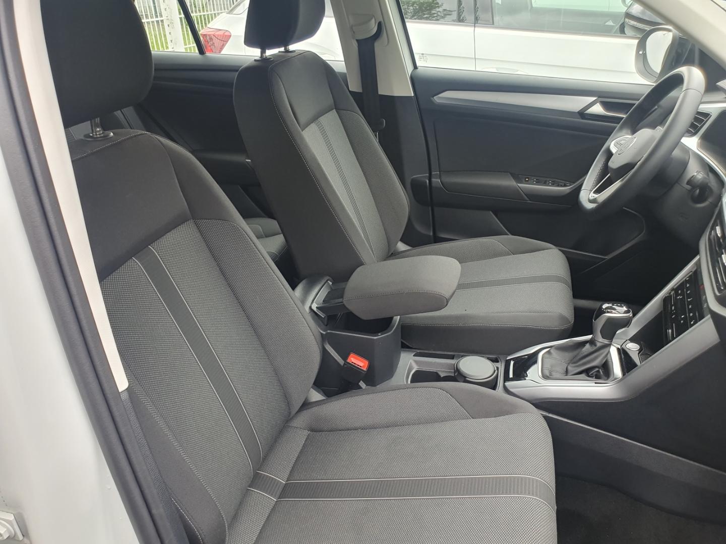 Volkswagen T-Roc 1.5 TSI DSG NAVI AHK Kamera StandHZG Digit