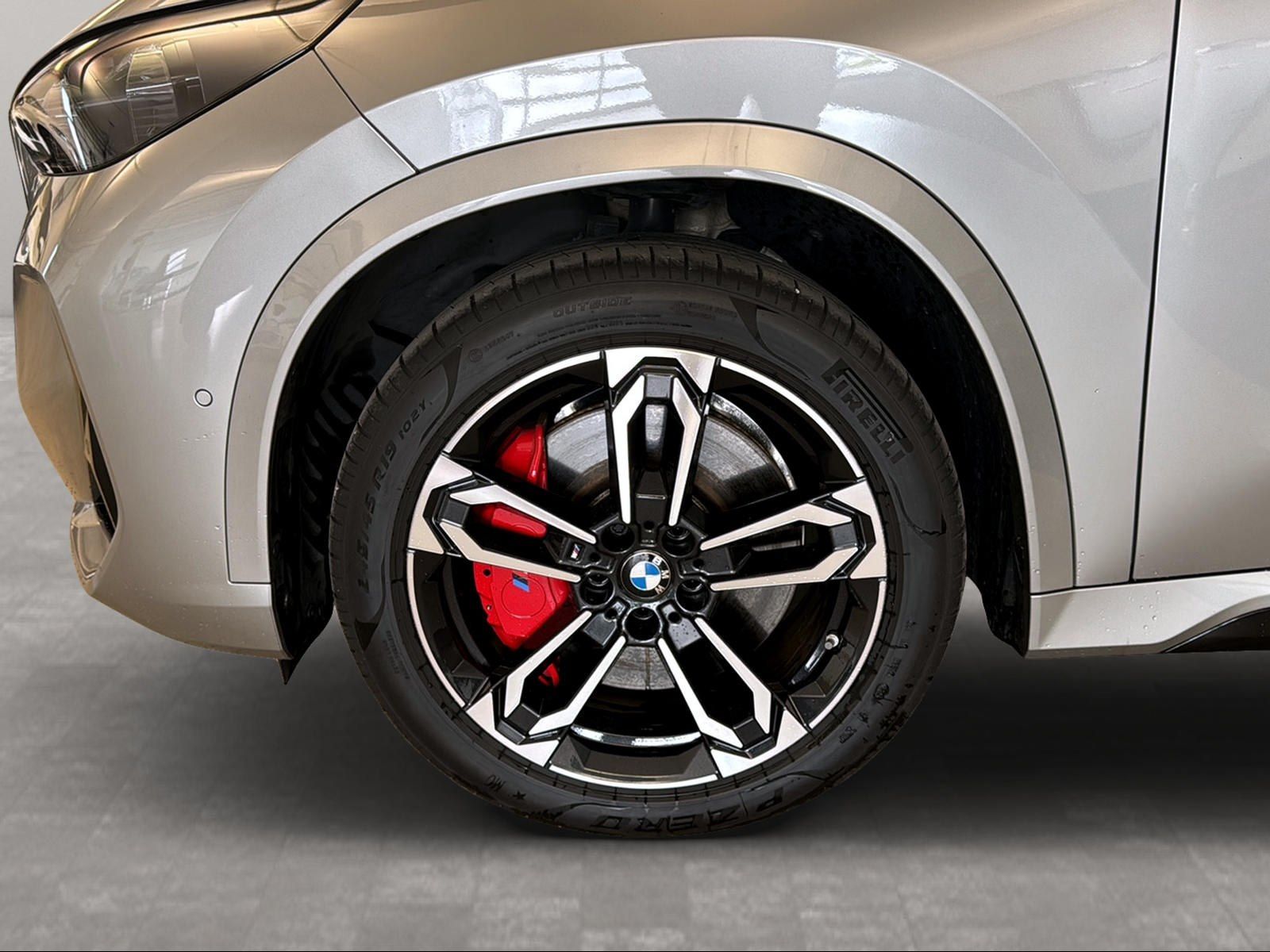 BMW iX1 - Bild 13