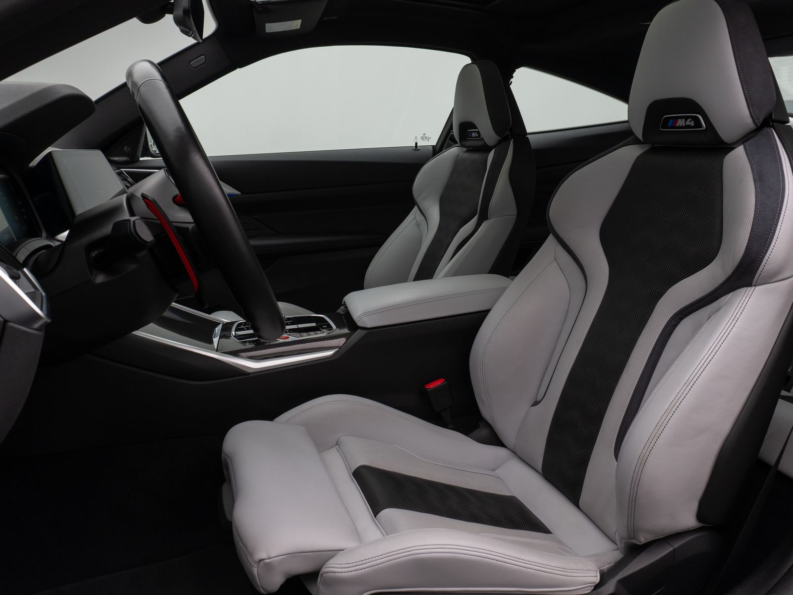 Fahrzeugabbildung BMW M4 xD Coupé Competition Kamera Glasdach HUD H/K