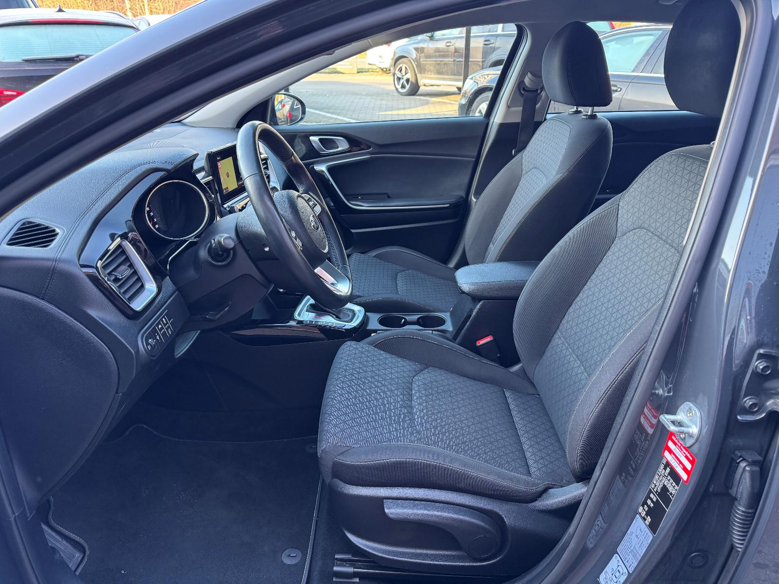 Kia Ceed Vision LHZ DAB RÜCKF.-KAMERA