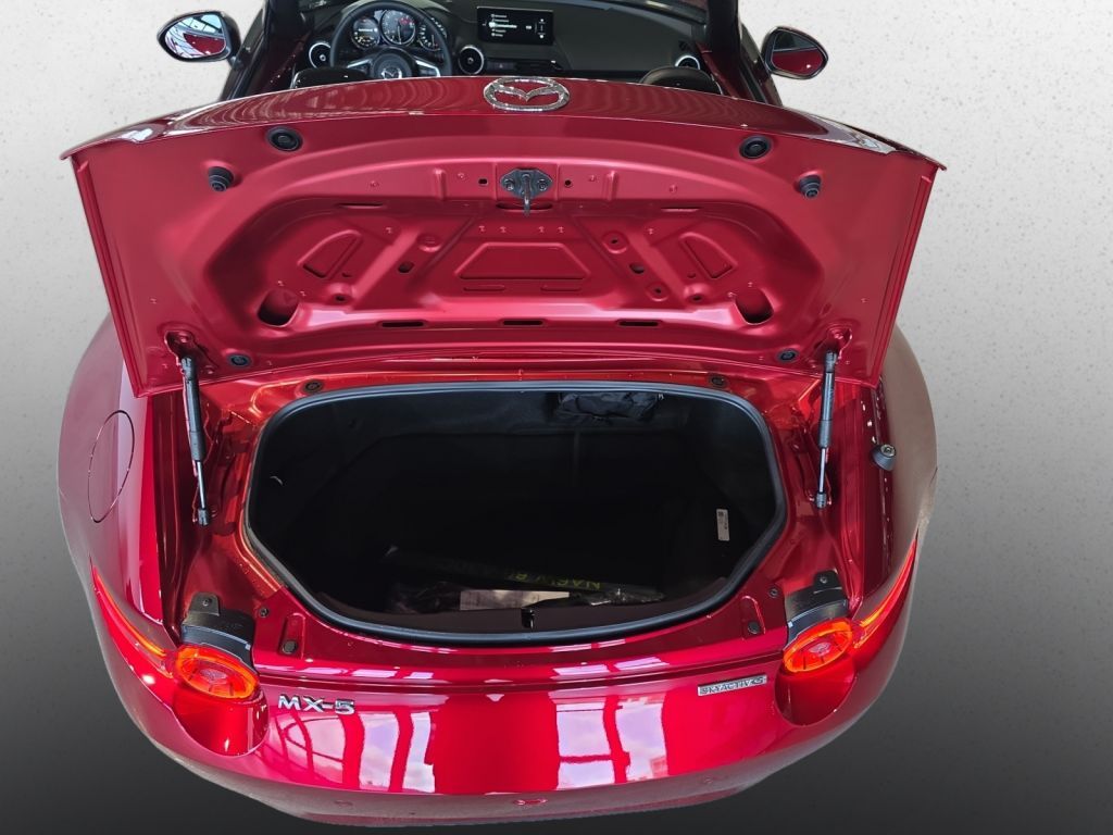 MAZDA MX-5 R Exclusive-Line 1.5G 132PS Leder Navi LED MAZDA MX-5 R Exclusive-Line 1.5G 132PS Leder Navi LED