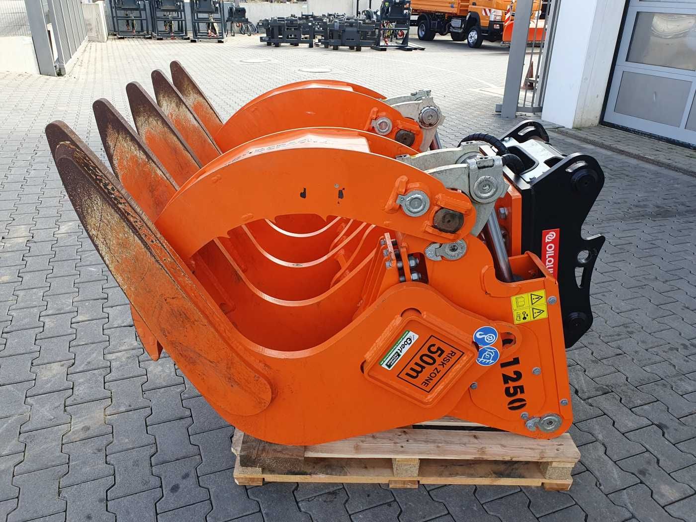 Fahrzeugabbildung Andere Westtech G1250 Roderechen / Greifarme OQ65 DEMO