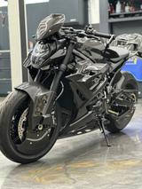 BMW Wunderschönes Vollcarbon Naked Bike BMW S 1000 R - Offers