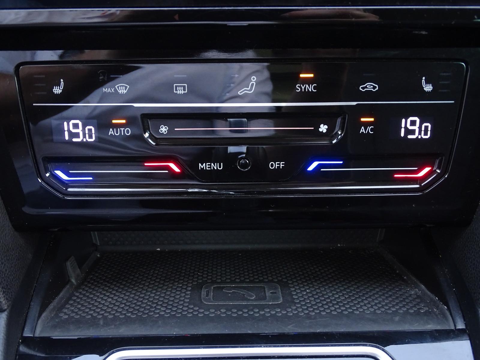 Volkswagen Passat 1.5 TSI Business LED ACC Navi AHK, миниатюра 13