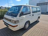 Mitsubishi L300 2.4 Bus Bus - Mitsubishi L300: Privatanbieter