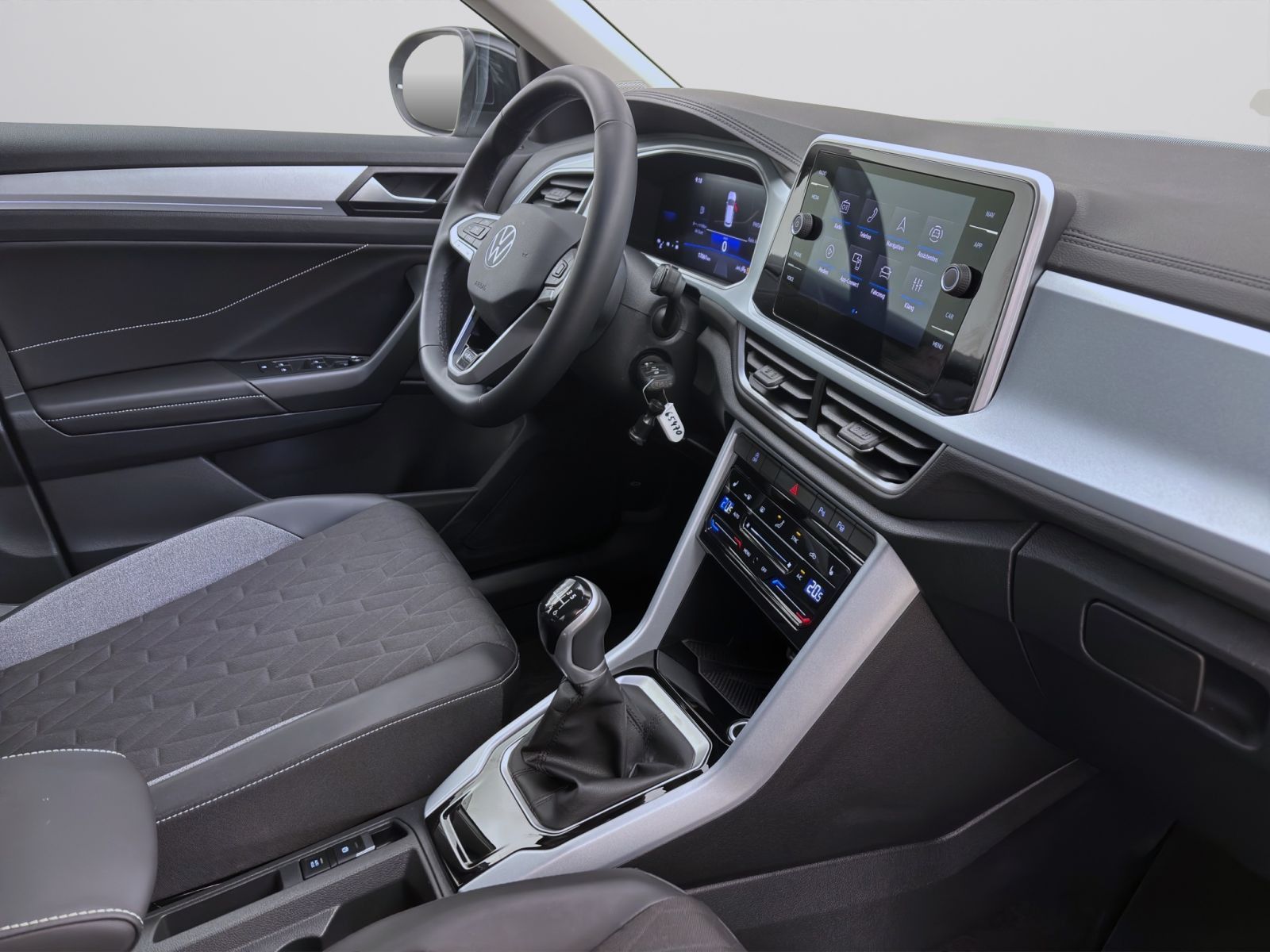 Volkswagen T-Roc - Bild 17