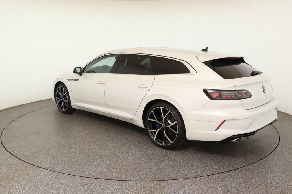 Volkswagen Arteon R SB 4M 2.0 FSI 235kW AHK*RFK*PDC*NAV
