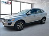 Volvo XC 60 XC60 Kinetic 2WD*XENON*BLIS*SHZ*PDC* - Volvo XC60: Kinetic