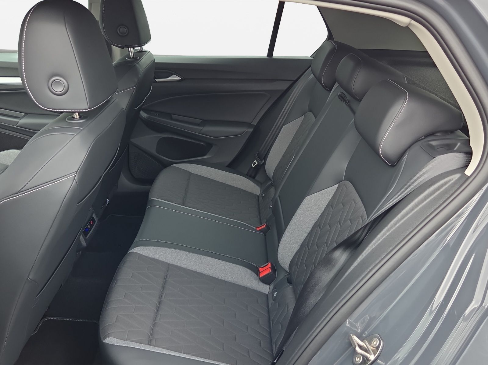 Volkswagen Golf - Bild 17