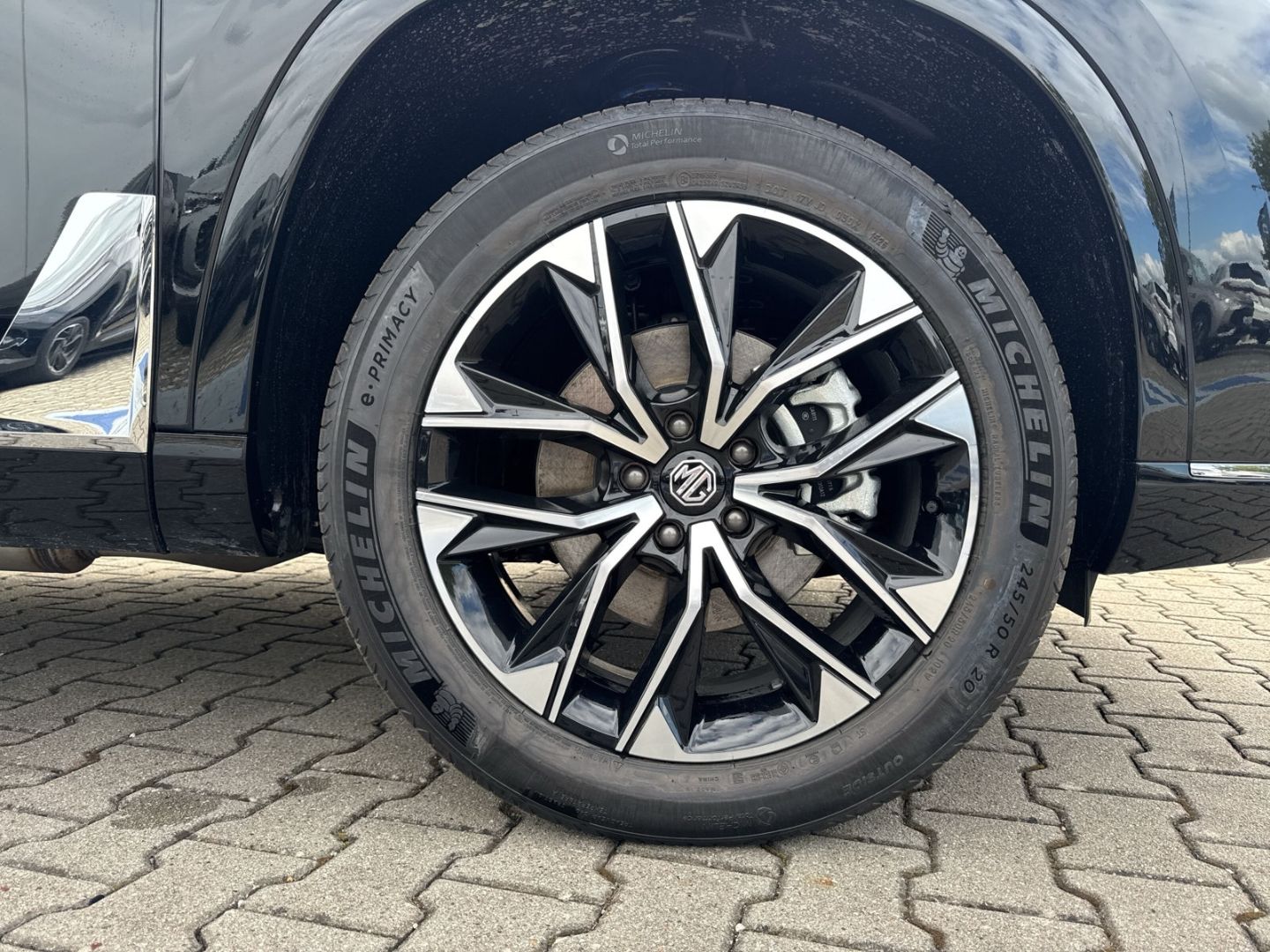 MG S9