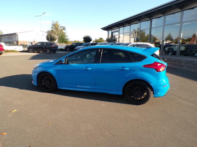 Ford Focus RS + Navi / Winterpaket / Komfortpaket 