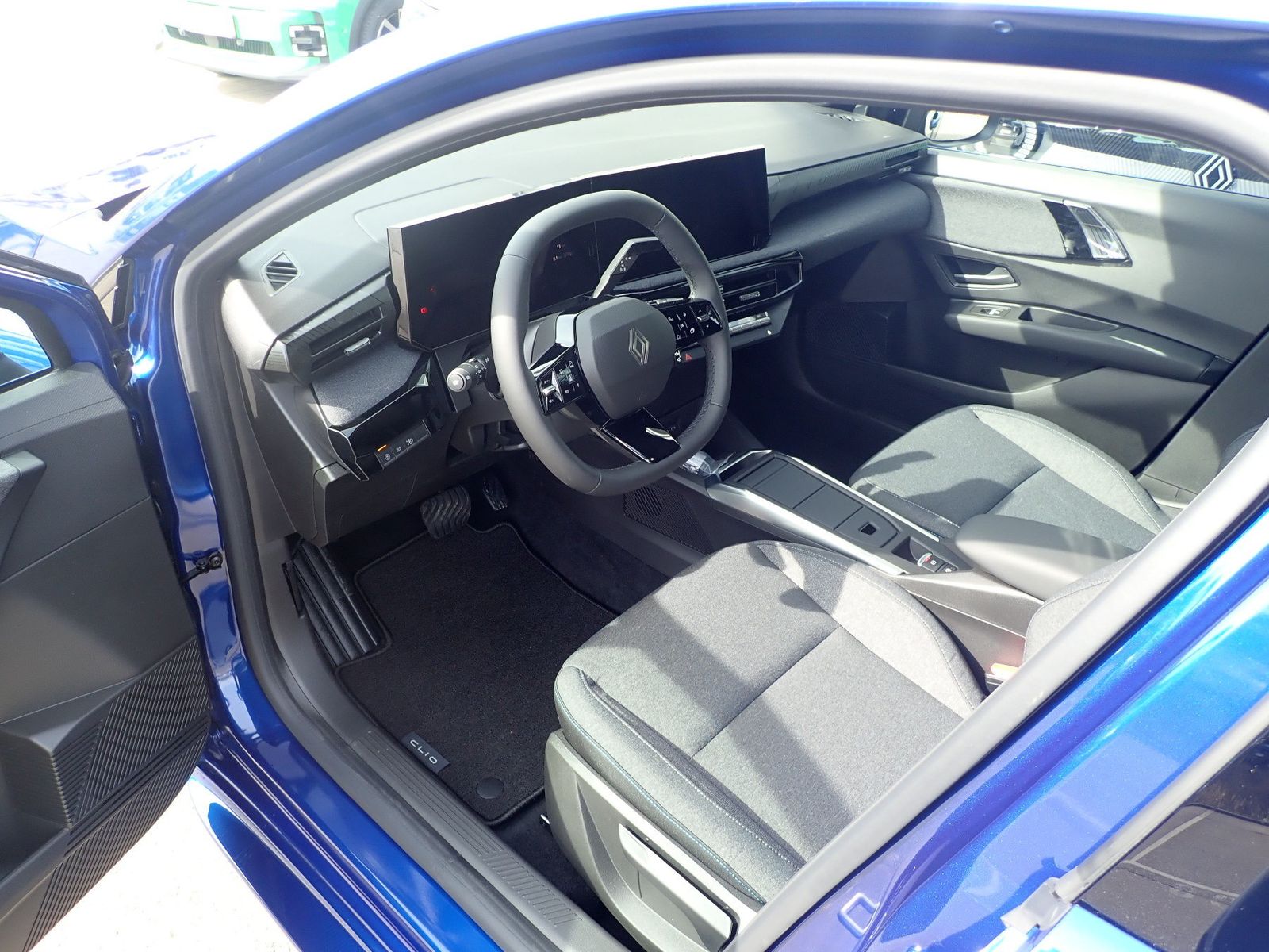 Fahrzeugabbildung Renault Clio Evolution Full Hybrid E-Tech 160