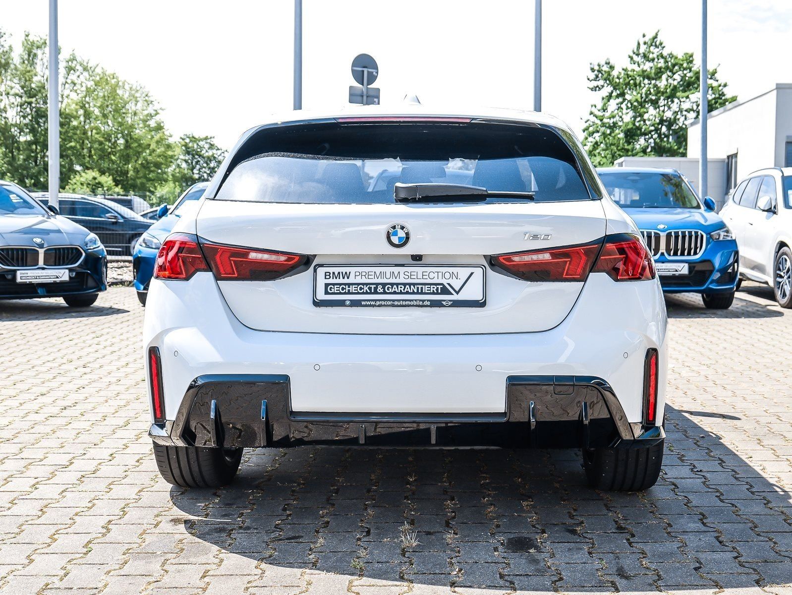 BMW 120 - Bild 11