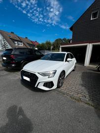 2022 AUDI S3 photo 7
