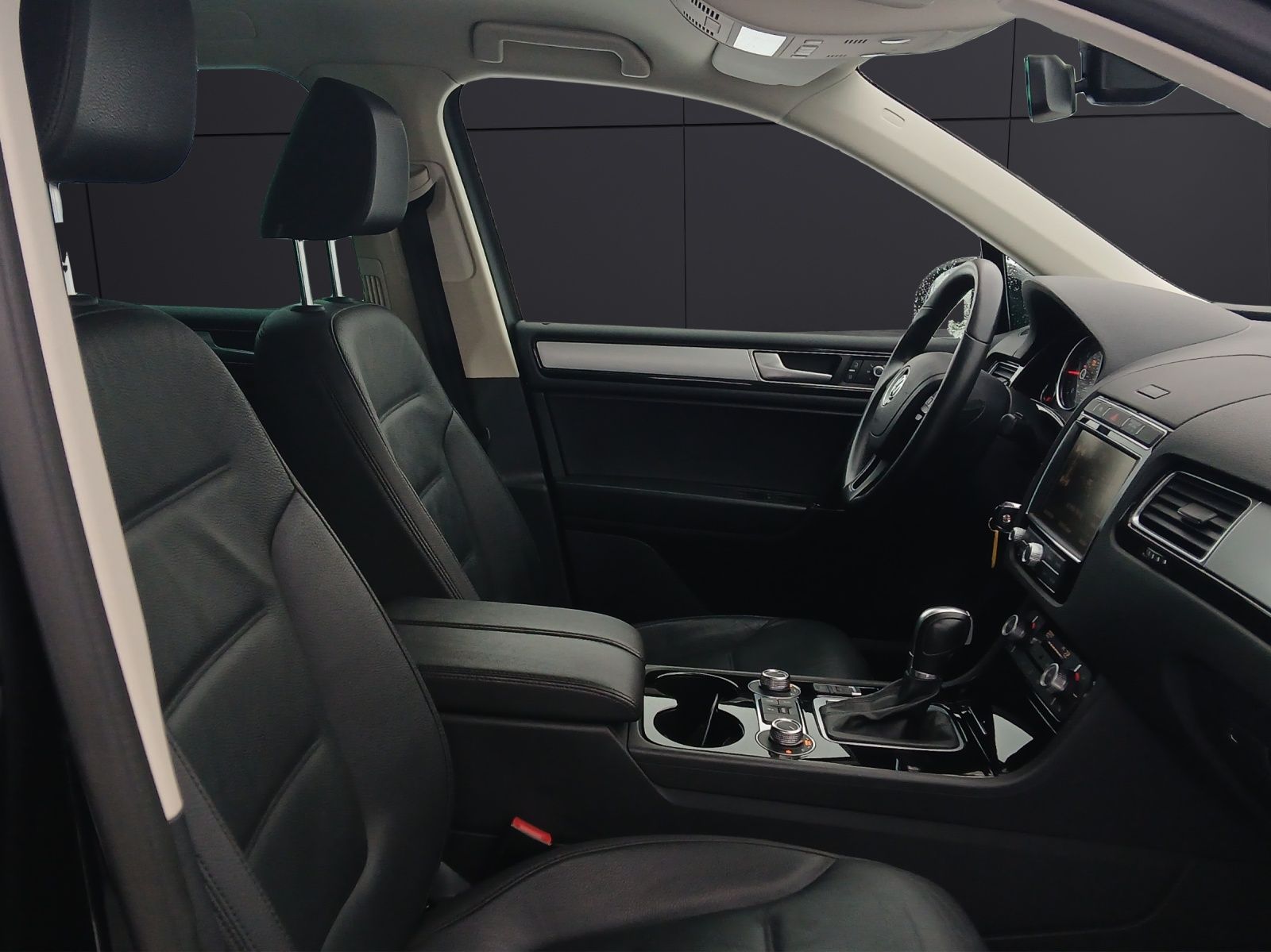 Fahrzeugabbildung Volkswagen Touareg TDI Terrain-Tech R-Line 4M Xenon AHK Nav