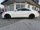 Mercedes-Benz CLS 500 4Matic NAVI KLIMA PDC KAMERA SCHIEBEDACH - Mercedes-Benz CLS 500 aus 2012