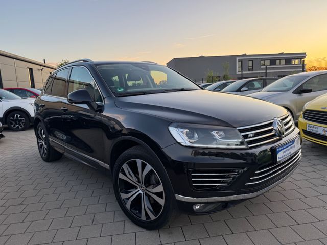 VW Touareg V6 TDI R-LINE Terrain Tech 4Mot