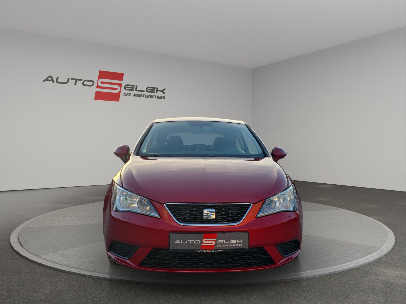 Fahrzeugabbildung SEAT Ibiza SC FR AUTOMATIK NAVI SHZ KLIMA