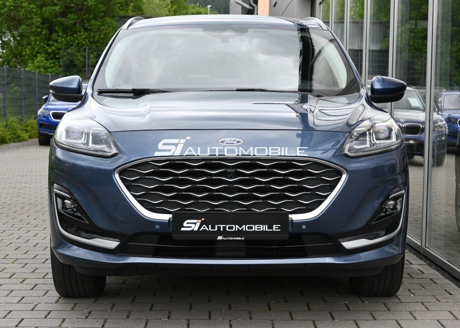 Fahrzeugabbildung Ford Kuga 2.0 D Aut. 4WD VIGNALE °ACC°HEAD-UP°STANDHZ