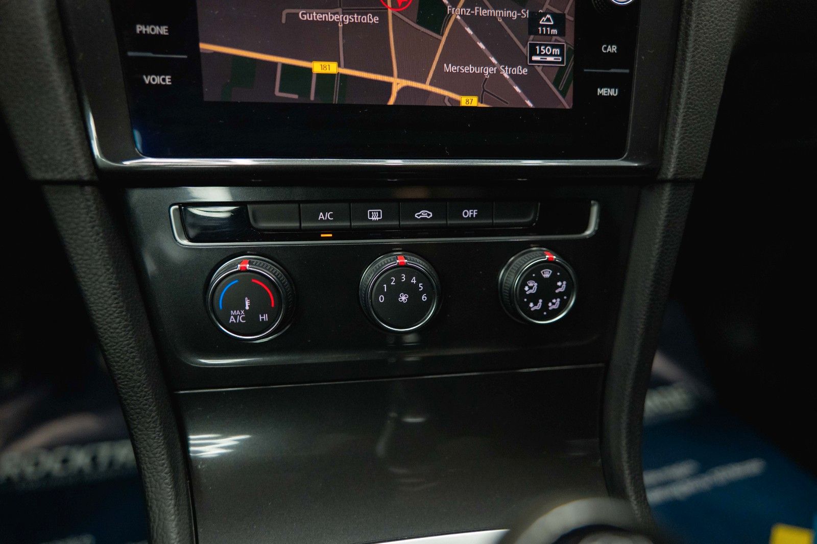 Fahrzeugabbildung Volkswagen Golf VII Variant Trendline *Perlmutt*Kamera*Navi