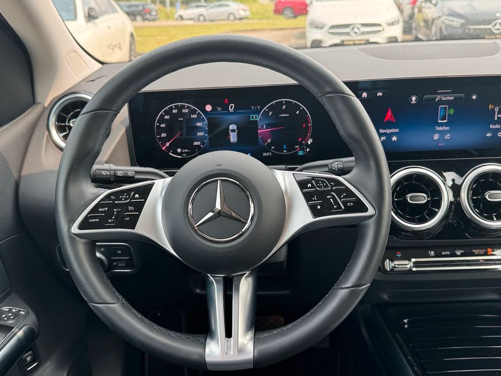Mercedes-Benz B 180 d Progressive Advanced Smartphone Integrat
