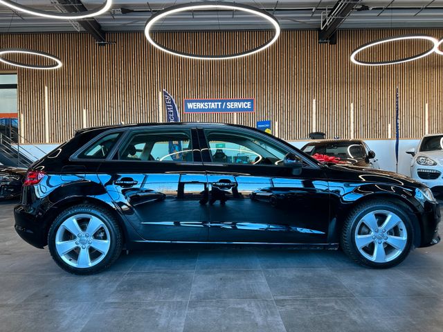 Audi A3 Sportback ambition *Bluetooth*AHK*Klima*SHZ*