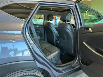 Hyundai Tucson Premium 4WD *Kamera*Leder*Sitzh*