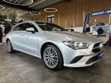 Mercedes-Benz CLA Shooting Brake 180 d *AHK*LED*