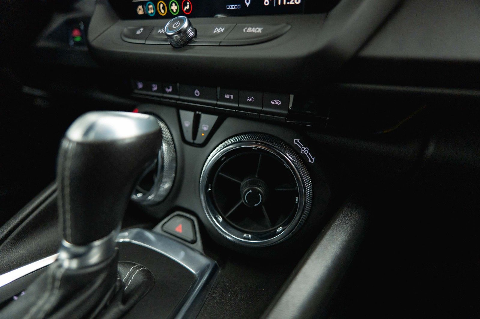 Fahrzeugabbildung Chevrolet Camaro 6.2 SS Coupe RS Performance *CarPlay*LED*