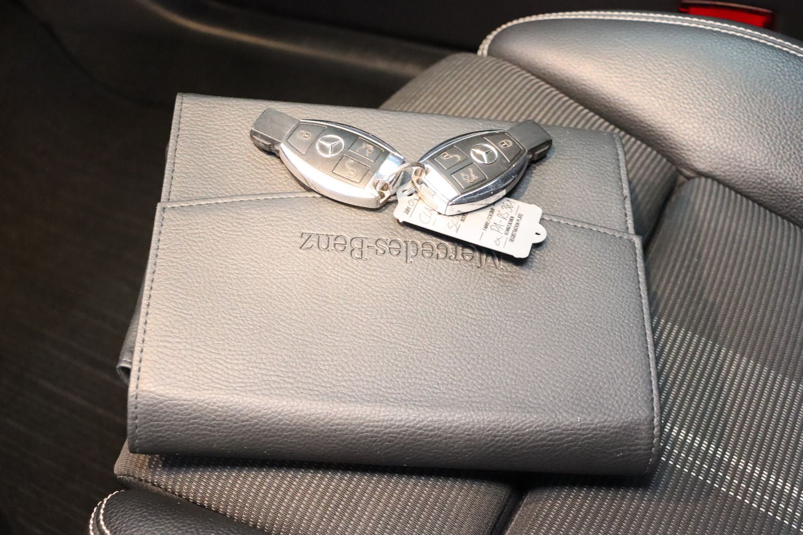 Fahrzeugabbildung Mercedes-Benz CLA 220 CDI Shooting Brake 4Matic