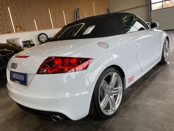 Audi TT Roadster 2.0 TFSI *BI-XENON*NAVI*PDC*LEDER*