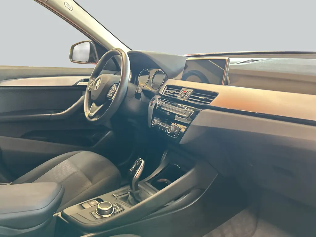 BMW X1 sDrive20i Aut. Advantage *Navi*SHZ*, миниатюра 16