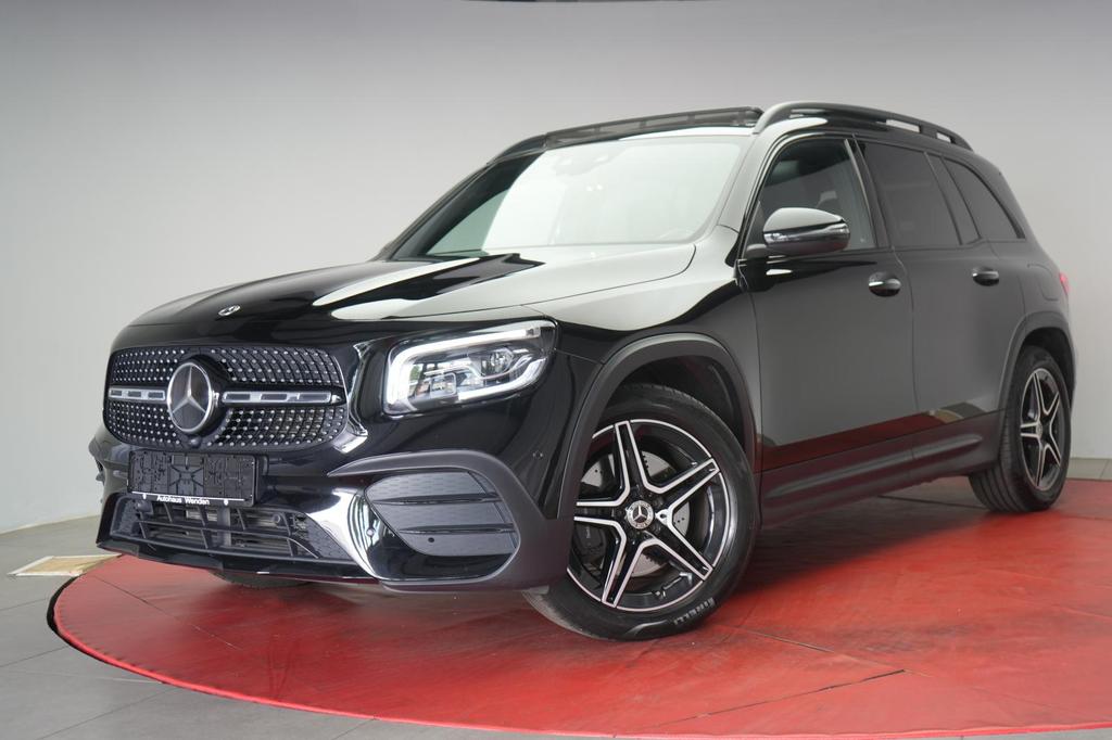 Mercedes-Benz GLB 220