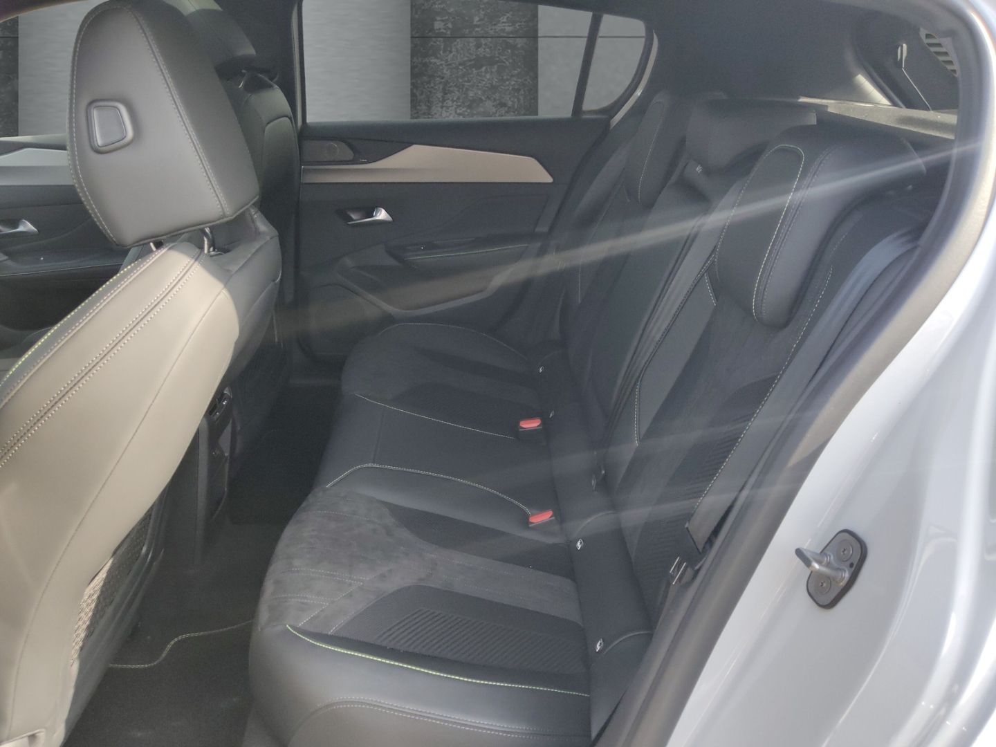 Peugeot 308 - Bild 9