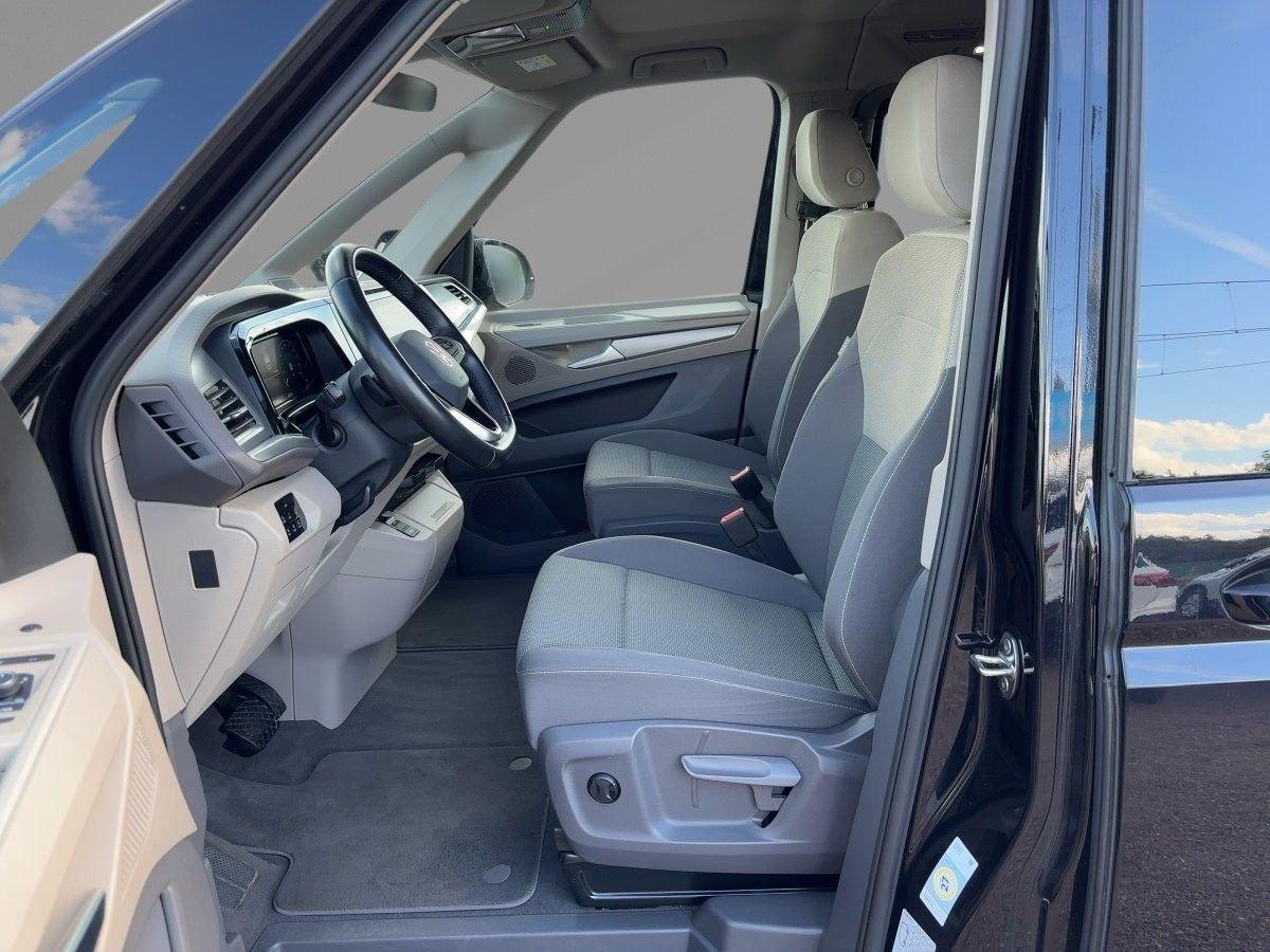 Volkswagen Multivan Langversion 2.0 TDI DSG Life AHZV HUD L
