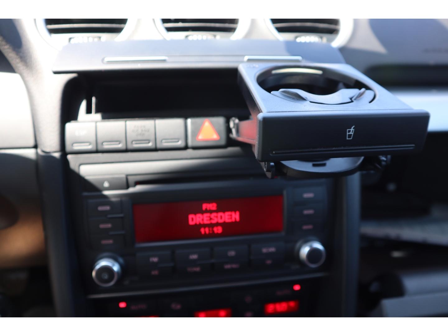 Seat Exeo 2012 — photo 33