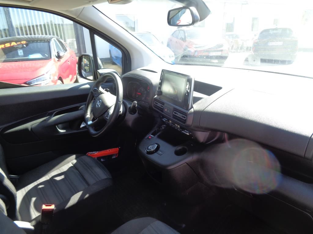 Autohaus Zimpel -  Opel Combo Life 1.2 96 kW 130 PS Klimaautomatik, BT,  - Bild 10